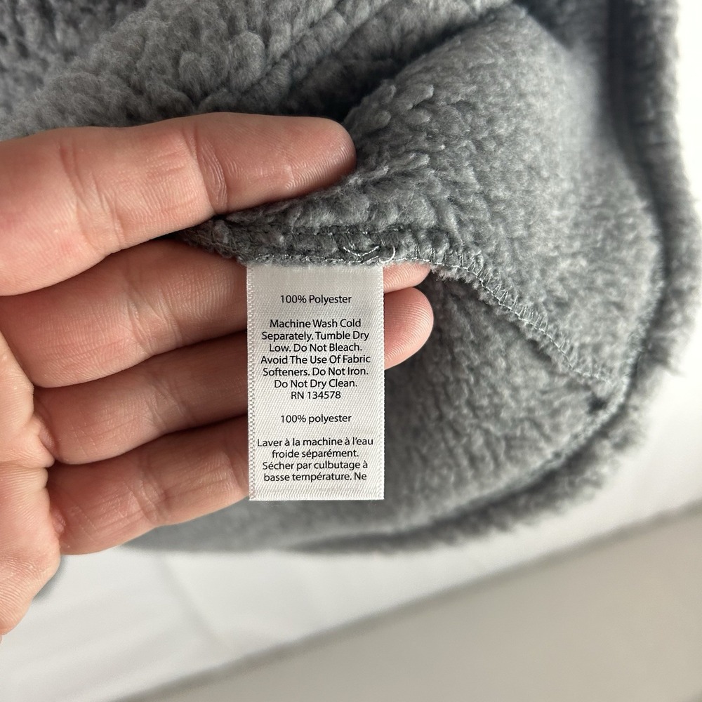 Vineyard Vines Heritage Sherpa 1/2 Zip Fleece Pullover Medium Gray Heather $148‎ - Picture 8 of 12